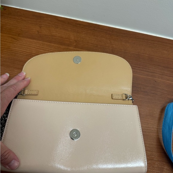 Halogen Tan Crossbody Clutch With Silver Chain EUC - Picture 4 of 12